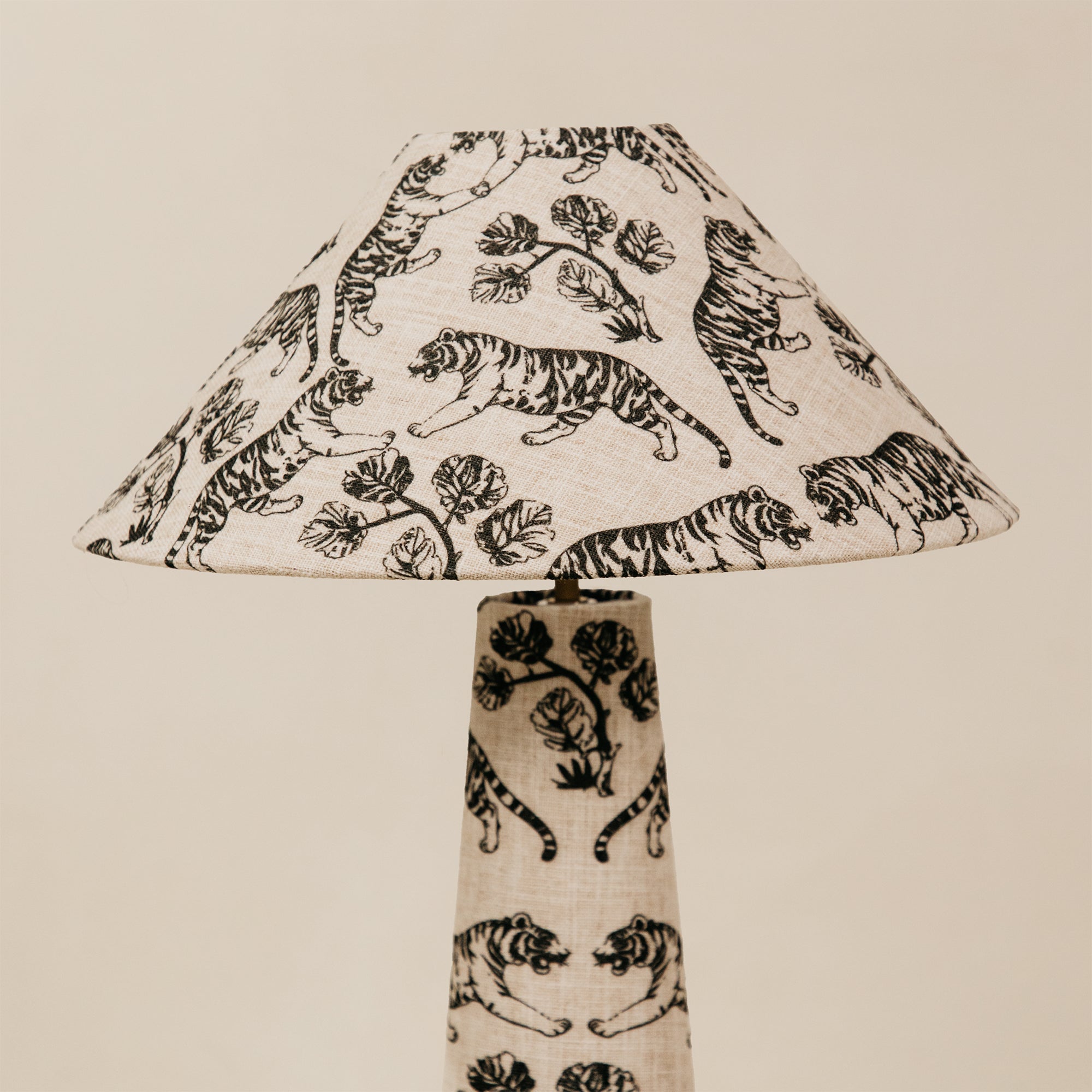 Tigris Fusion Table Lamp