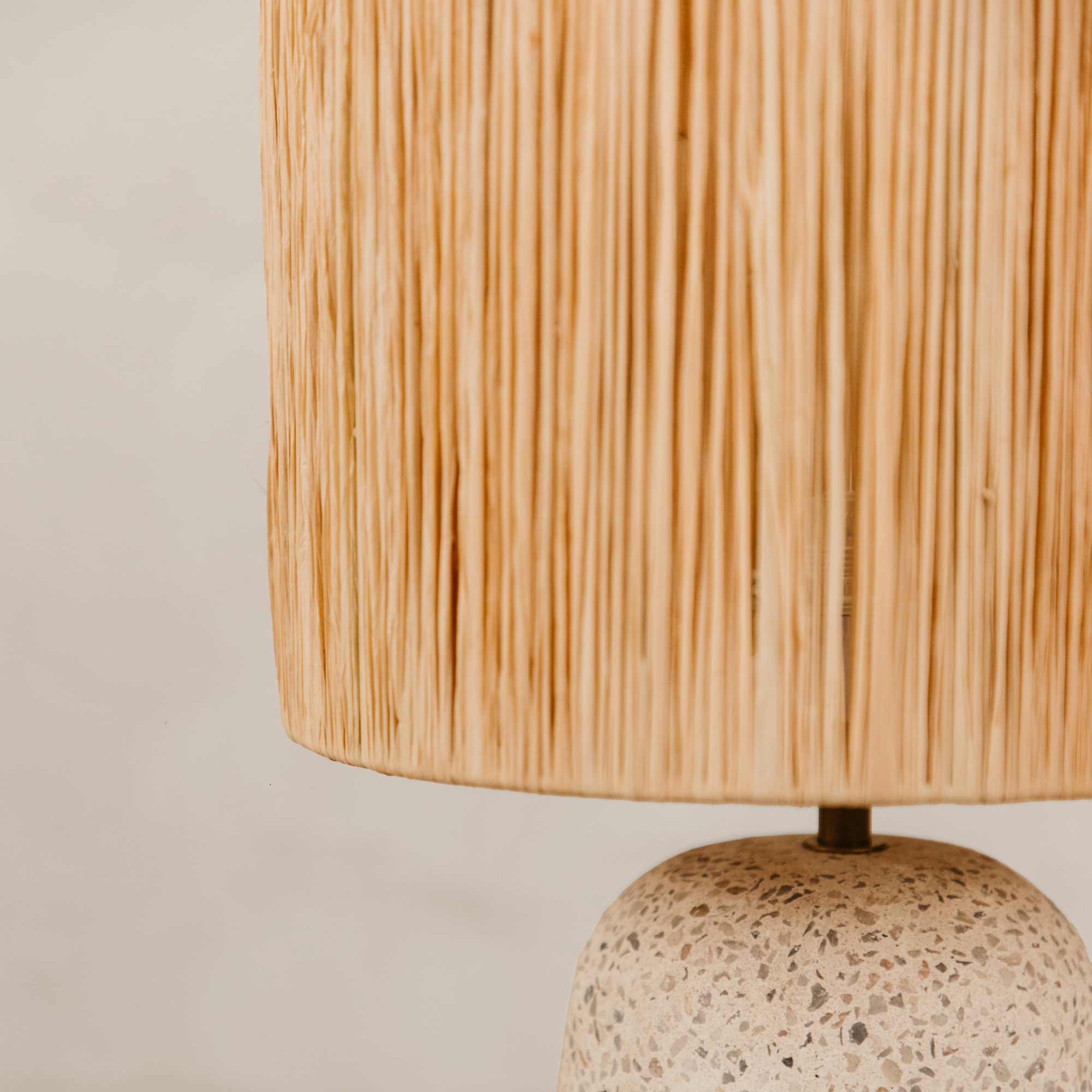 Togo Terrazzo Table Lamp with Raffia Shade – Natural