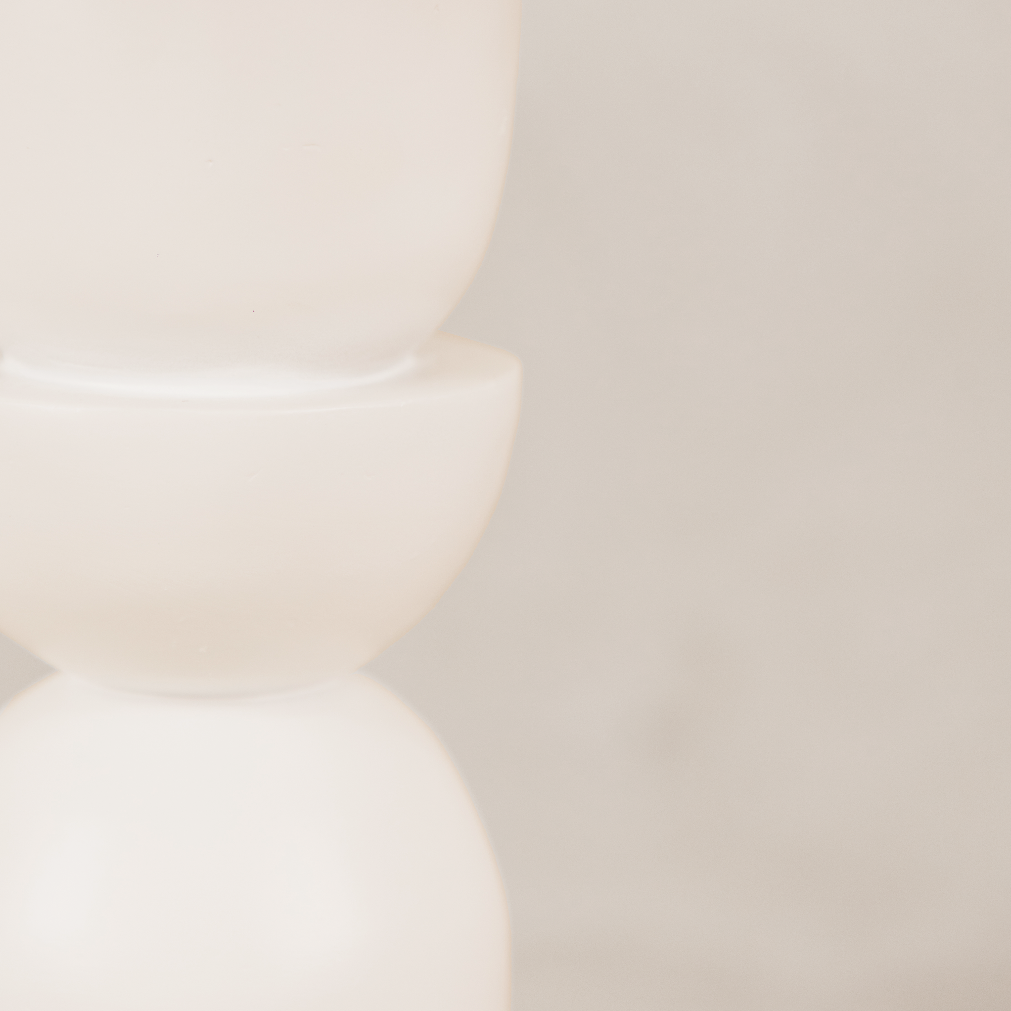 Totem Table Lamp with Linen Shade – White