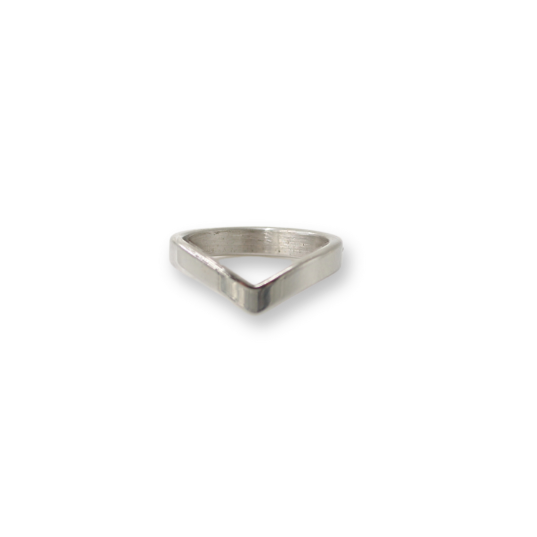 V-Shaped Ring Silver