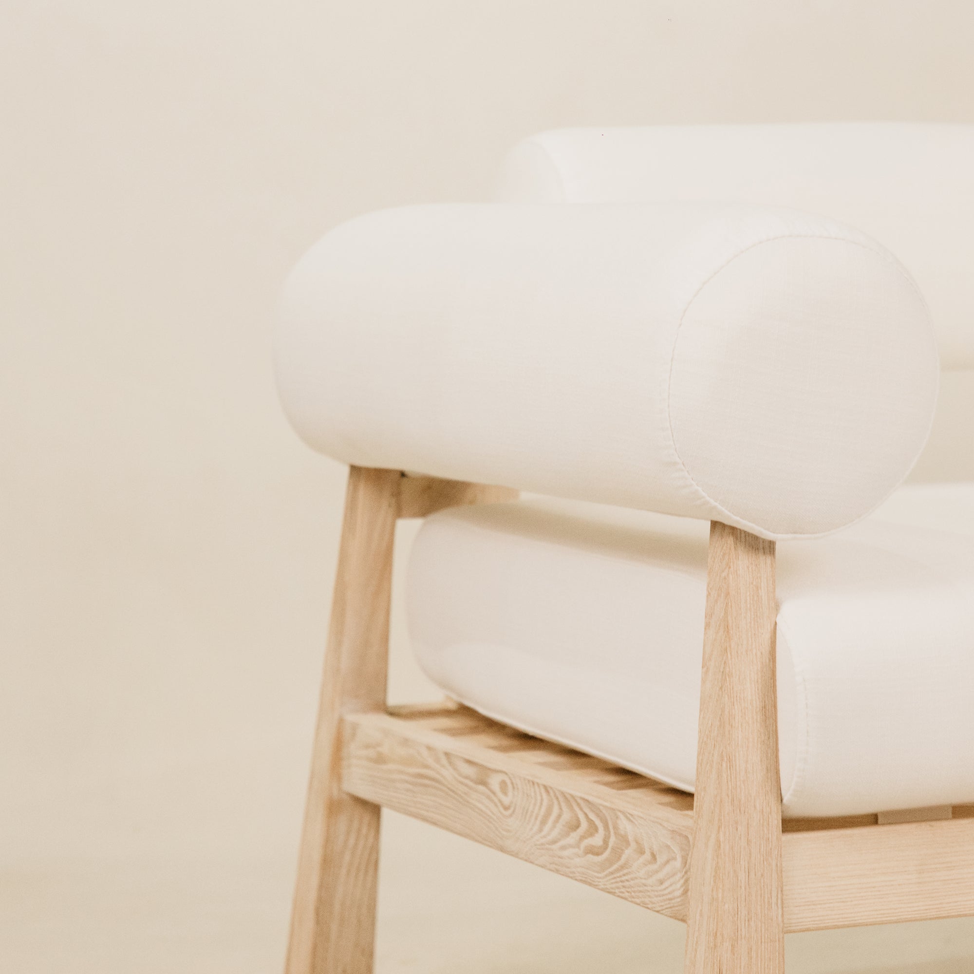 Vista Leisure Ashwood Chair – White