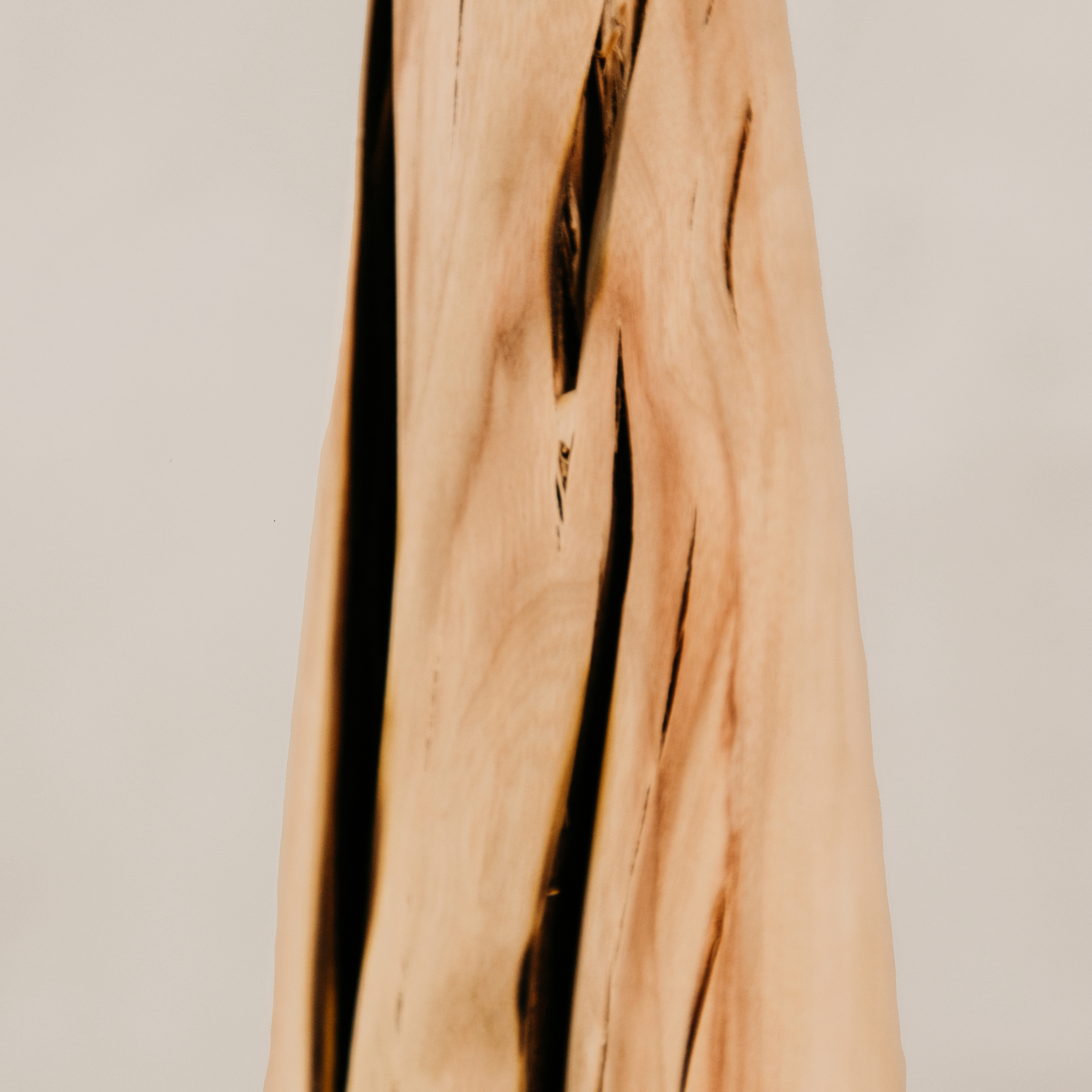 Weathered Baobab Table Lamp with Tapered Linen Shade – Blonde