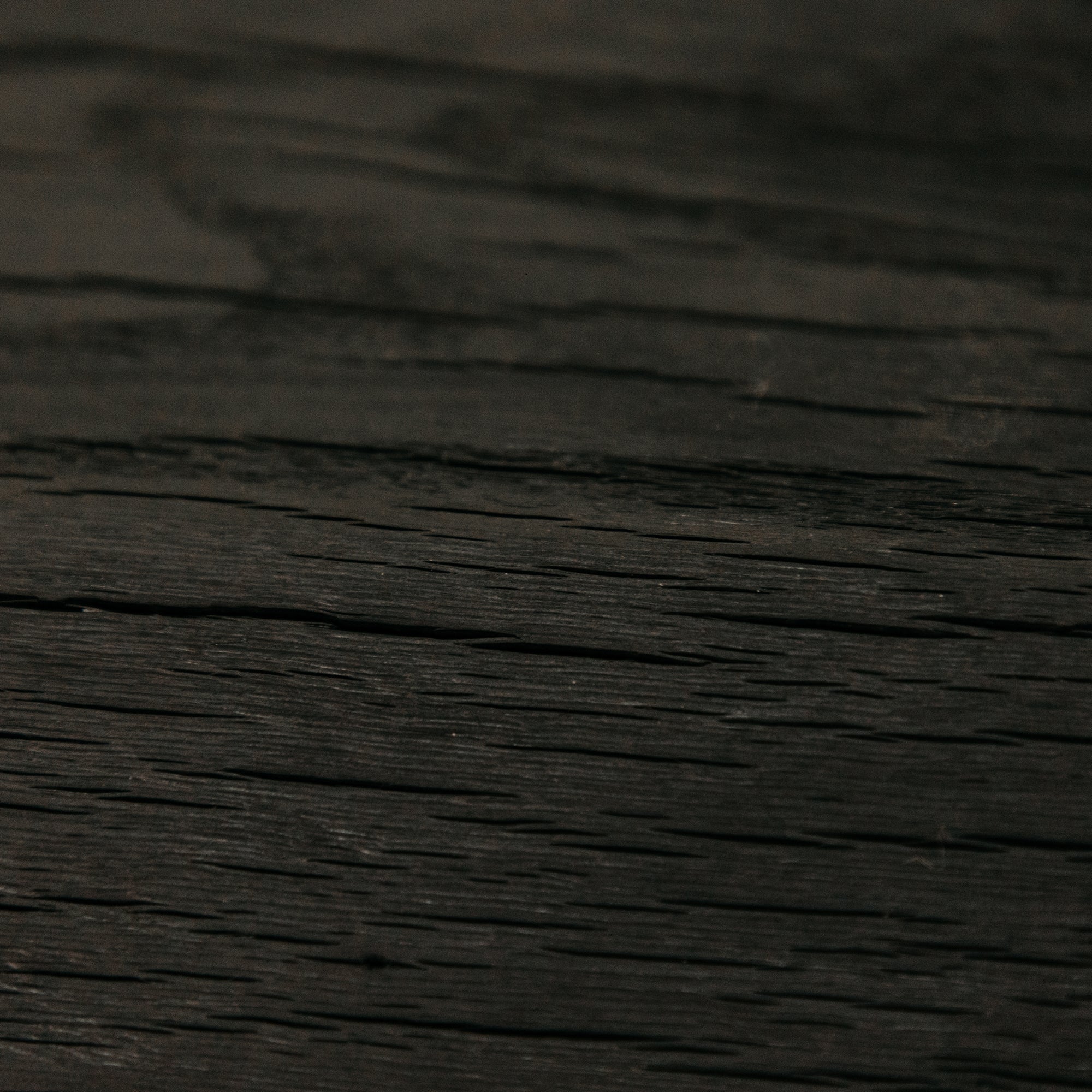 Weathered Server – Charred