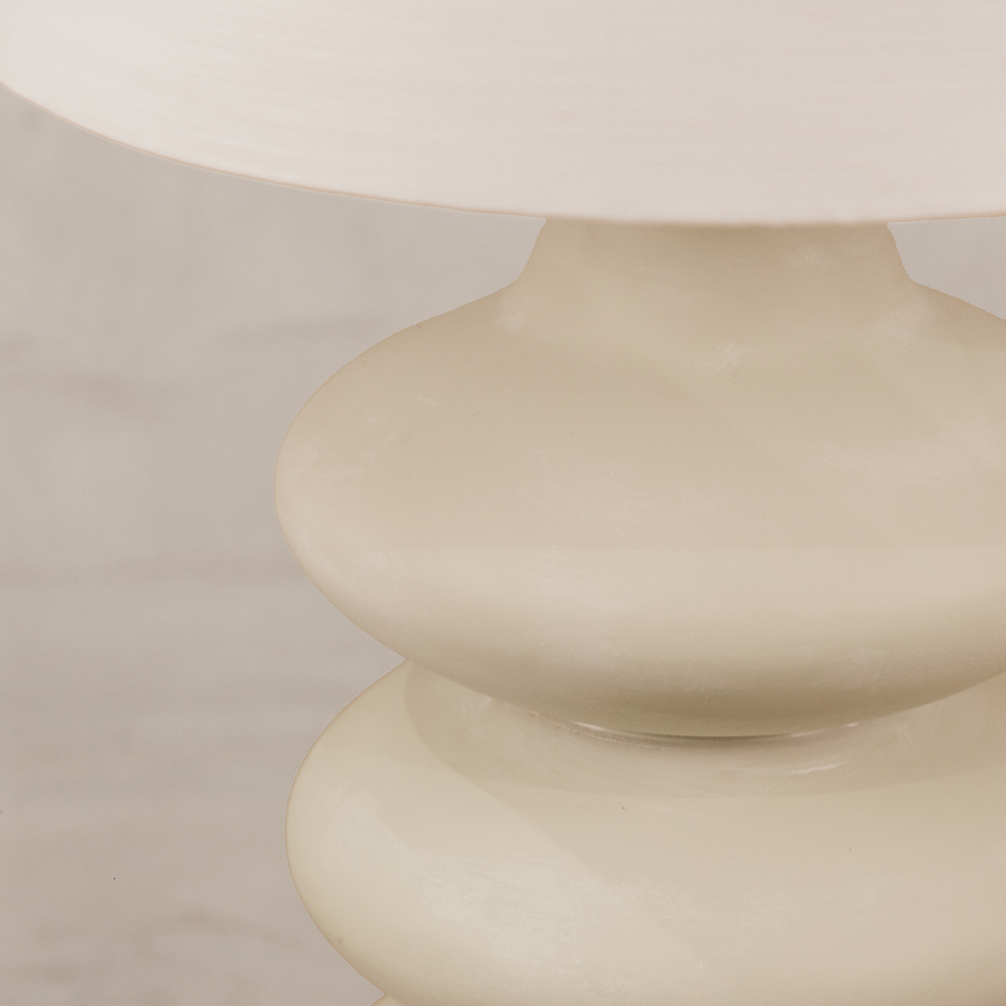 Yoruba Table Lamp with Linen Shade – Cream