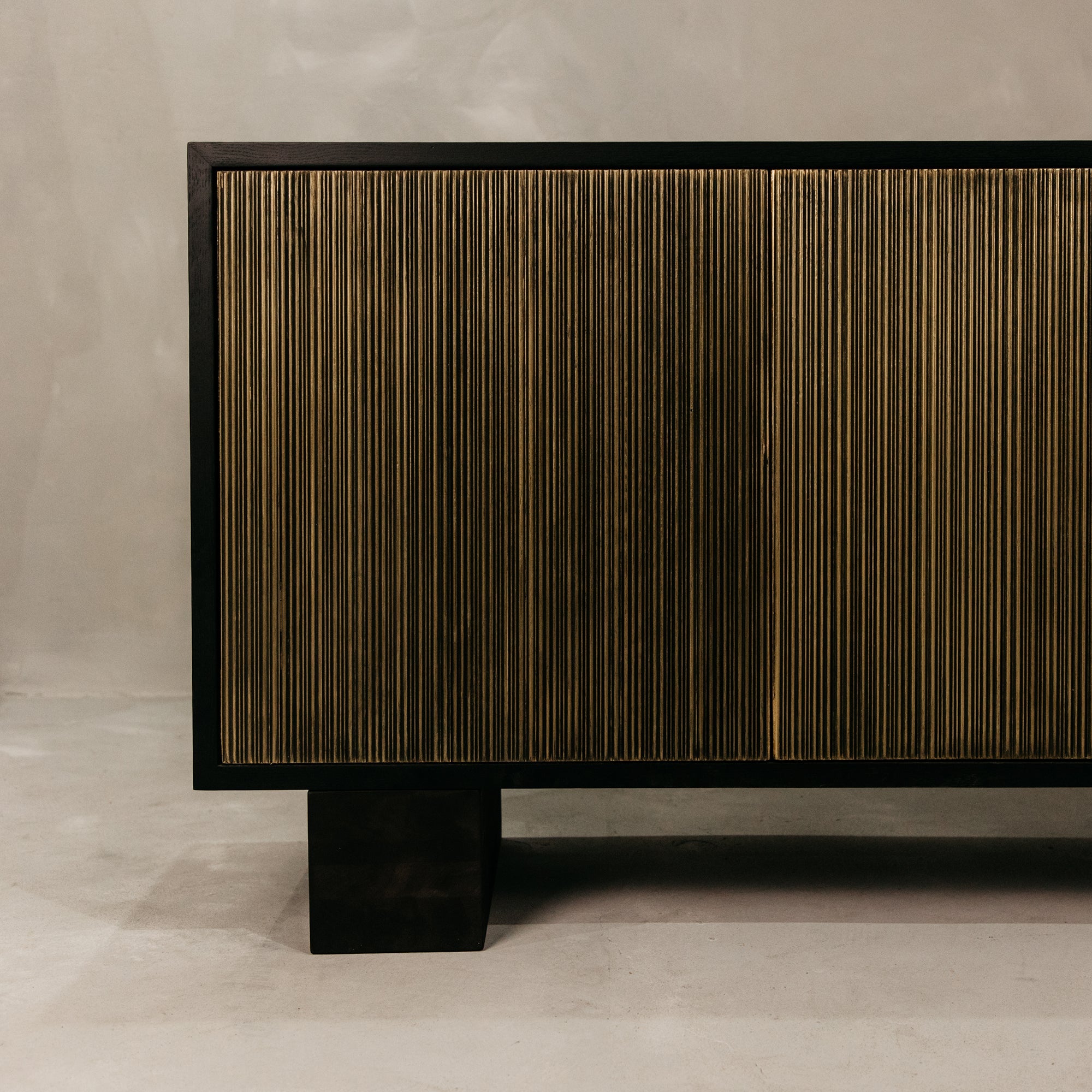 Zambezi Sideboard – Black & Gold