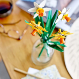 LEGO® Botanicals Daffodils