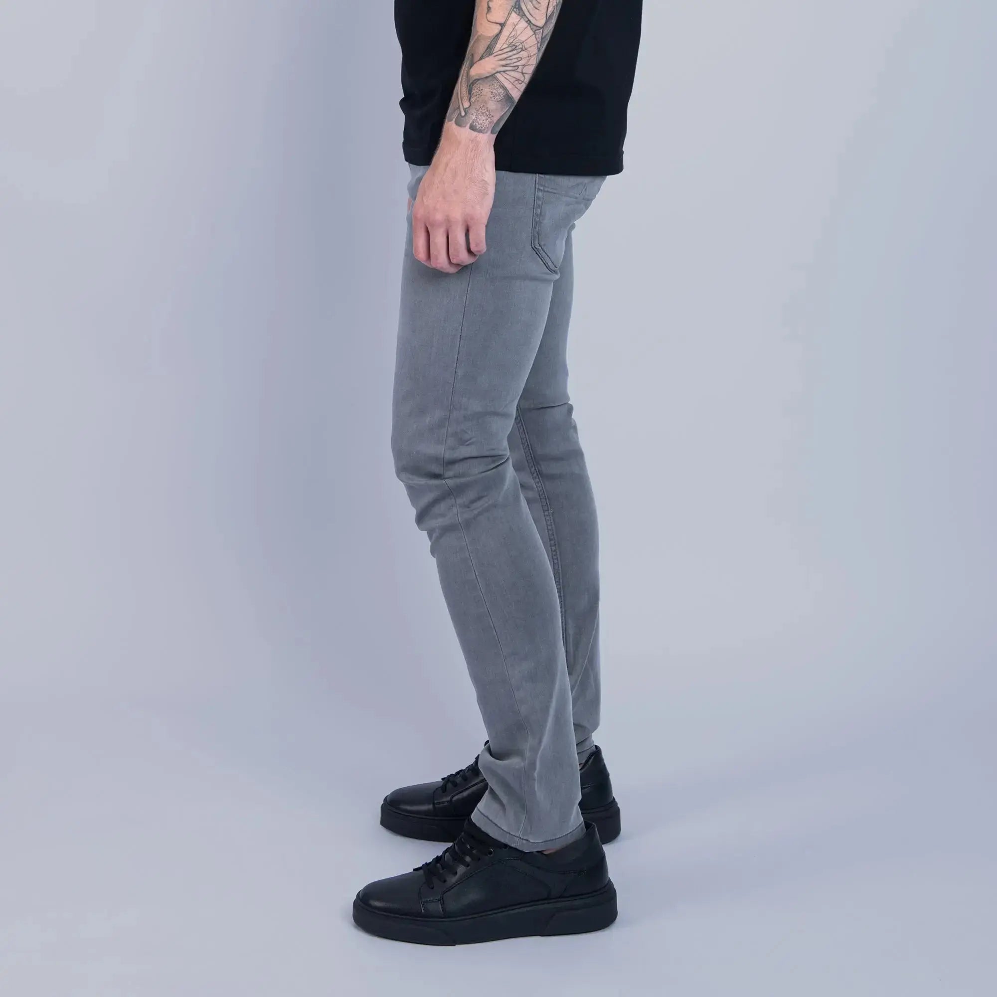 Fade Iconic Smoke Jeans