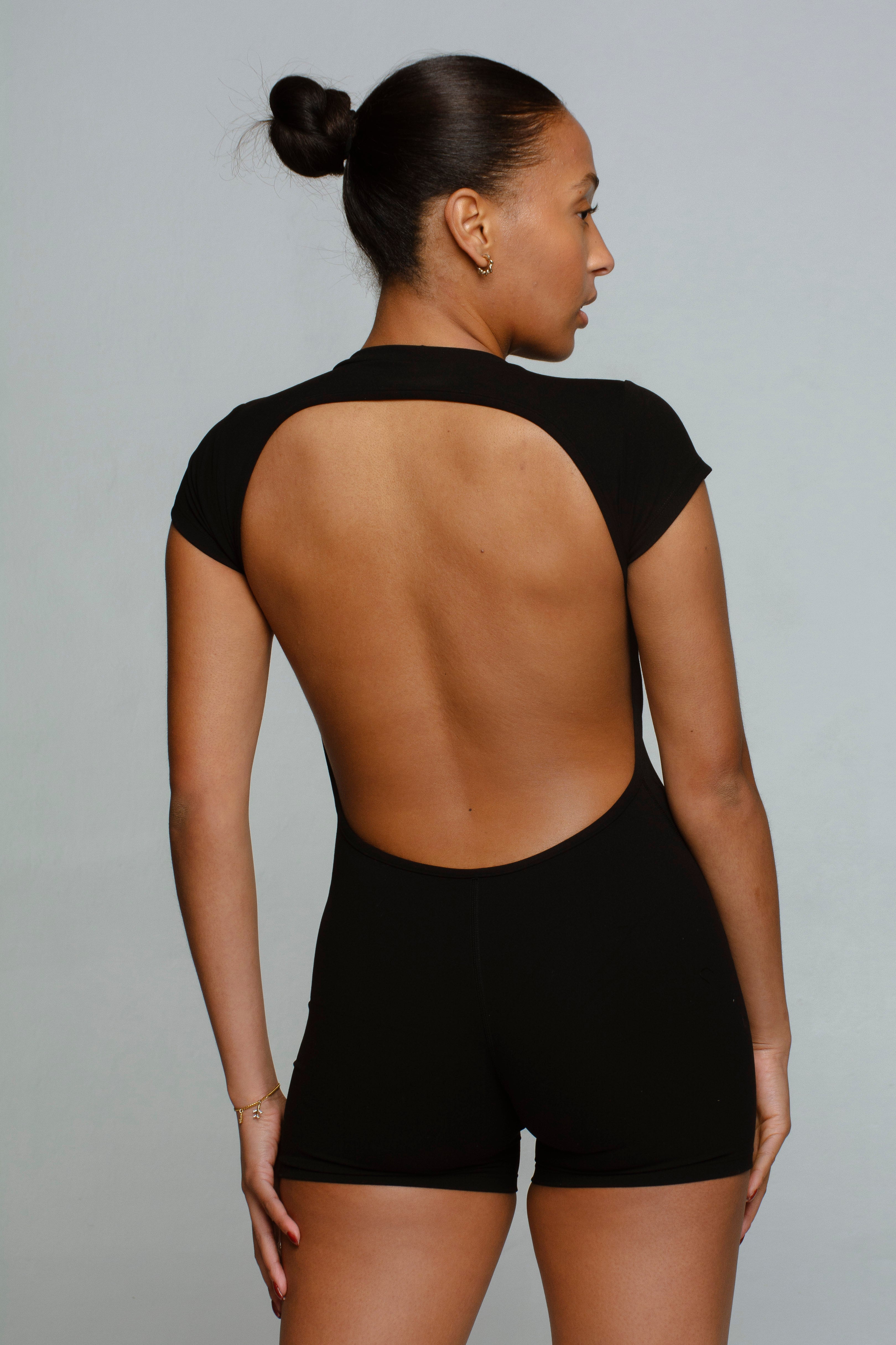 Backless Jumpsuit with built-in bra | Activewear