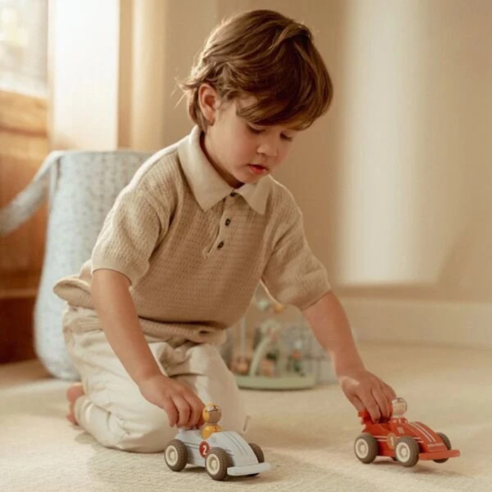 Little Dutch Pull Back Race Cars
